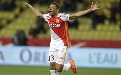 尊皇国际动态-凯特琳福特生涯十大时刻